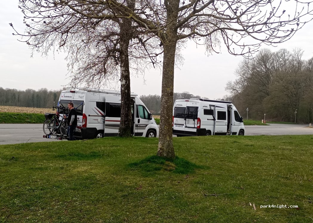 (1420) Braine-l'Alleud - Chemin du Foriest — foto 3