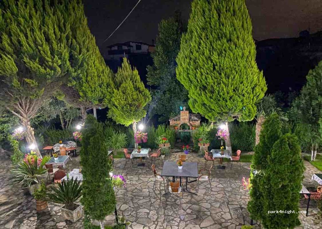 Berat Caravan Camping — foto 3
