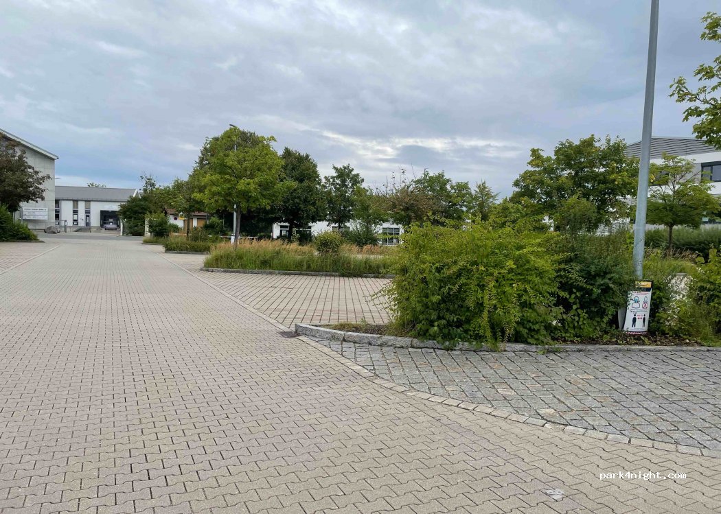 (83607) Holzkirchen - 4 Rudolf-Diesel-Ring — foto