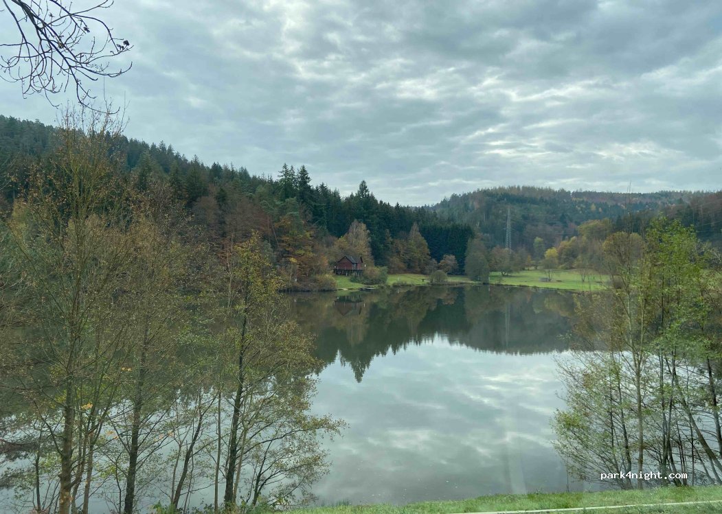 Parkplatz am Marbachstausee — foto