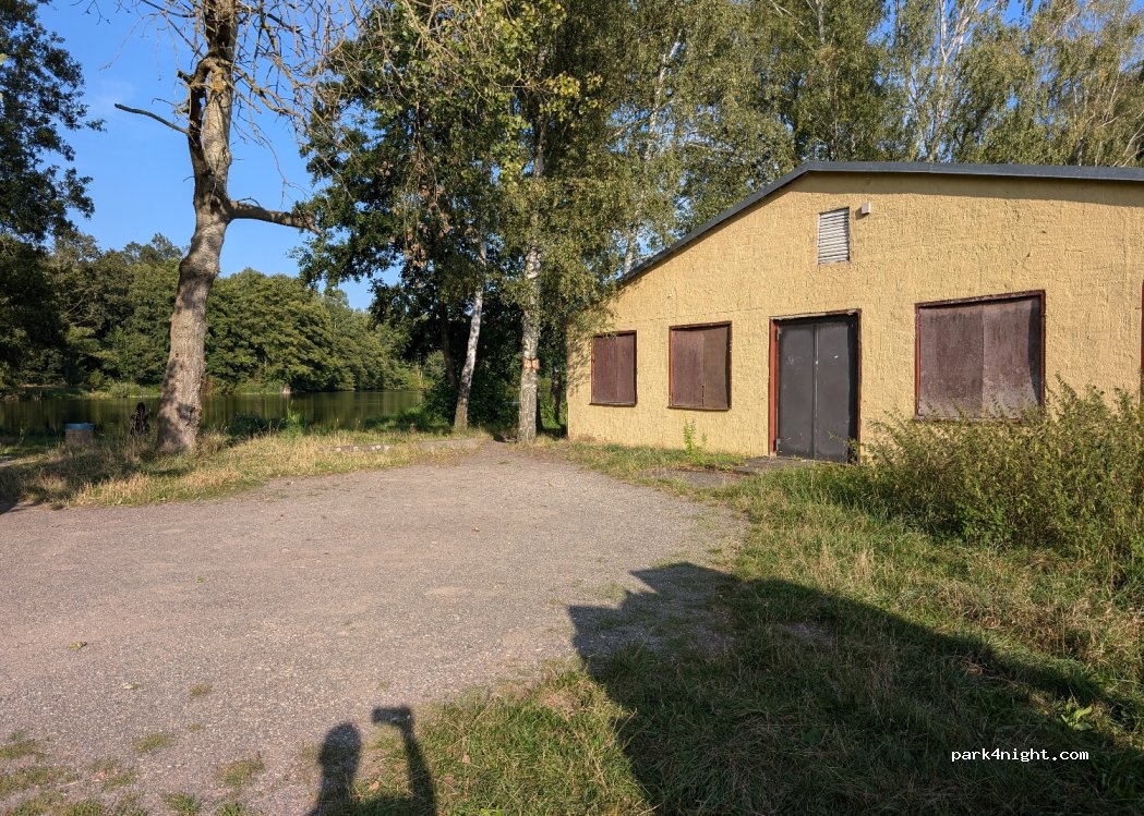 (04821) Brandis - Waldbadweg — foto