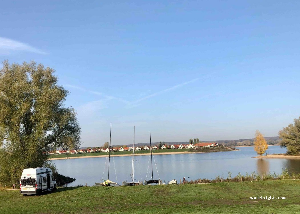 Camperplaats 't Eiland — foto