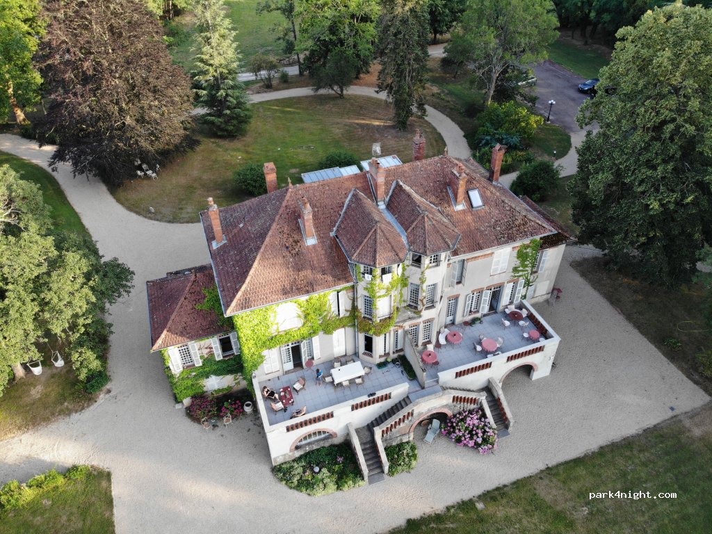 Le Relais du Doubs - Natur & viele Hoftiere — foto