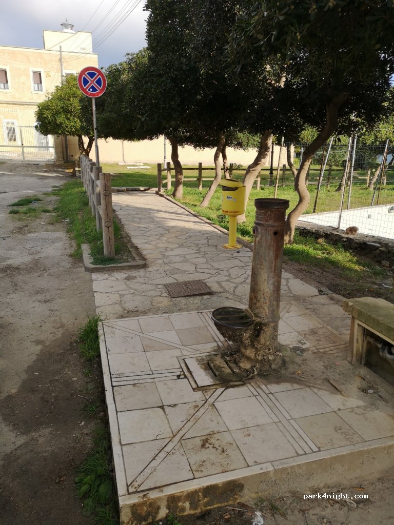 (73026) Sant'Andrea - 10 Via Lungomare Matteotti — foto