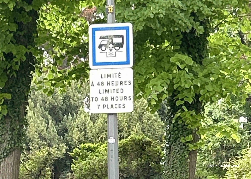 Aire pour camping-car du CIS Champagne — foto 4