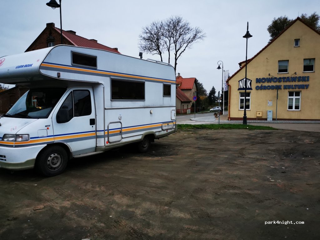 (82-230) Nowy Staw - 1B Jana Pawła II — foto