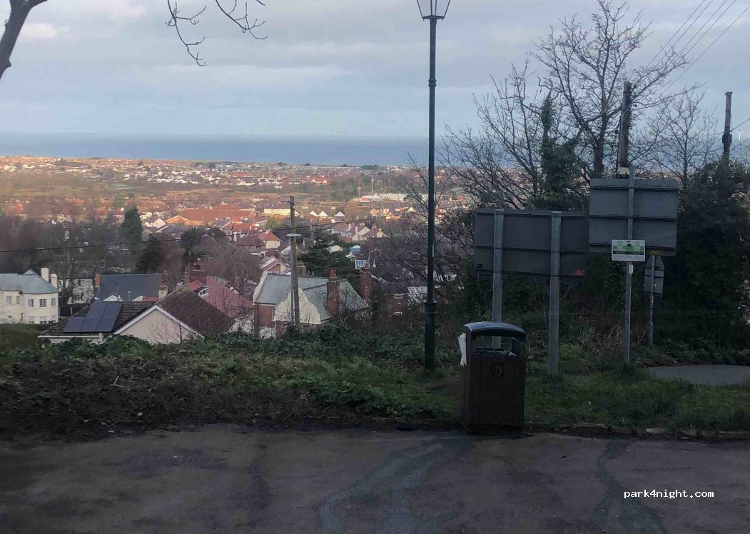 (LL19 9PF)  - 5 Orme View Drive — foto