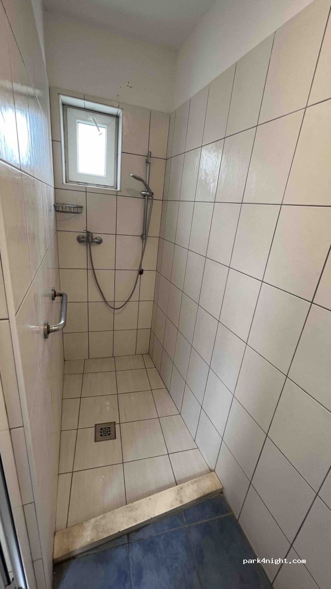 (21412) Pučišća - 3 Novo Riva — foto