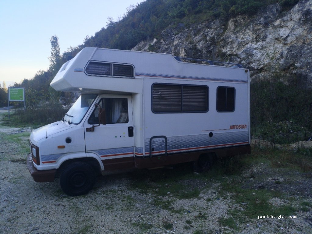 () Godinje - P16 — foto