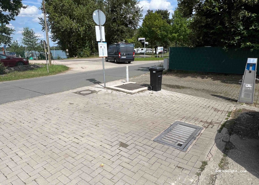 Wohnmobilhafen Seepark Zülpich — foto 2