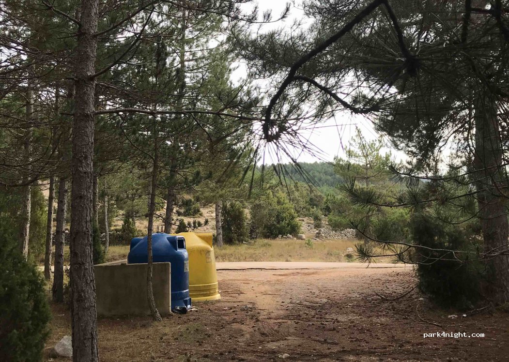 (12165) Ares del Maestrat - 6 CV-12 — foto