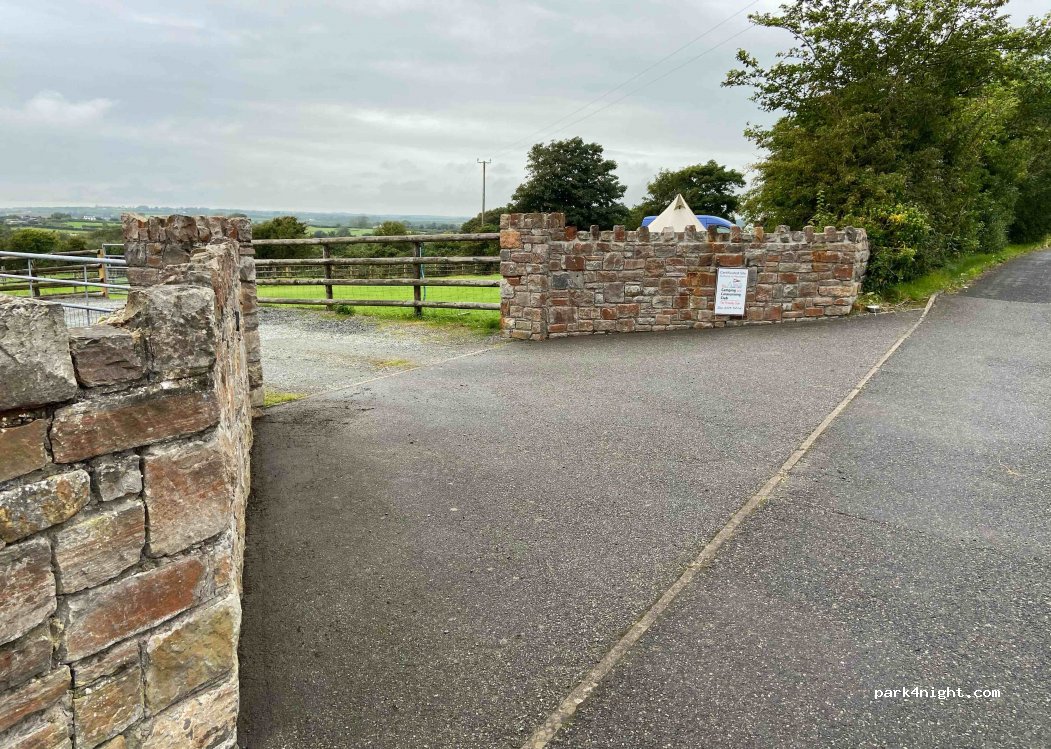 (LL77 7YR) Rhostrehwfa - 15 Penrhiw — foto