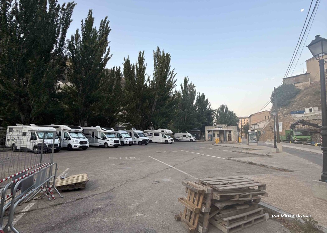 (16001) Cuenca - 4 Paseo del Huécar — foto 4