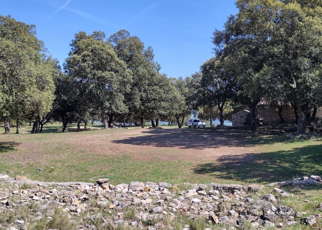 (25735) Vilanova de Meià - Unnamed Road — foto 2