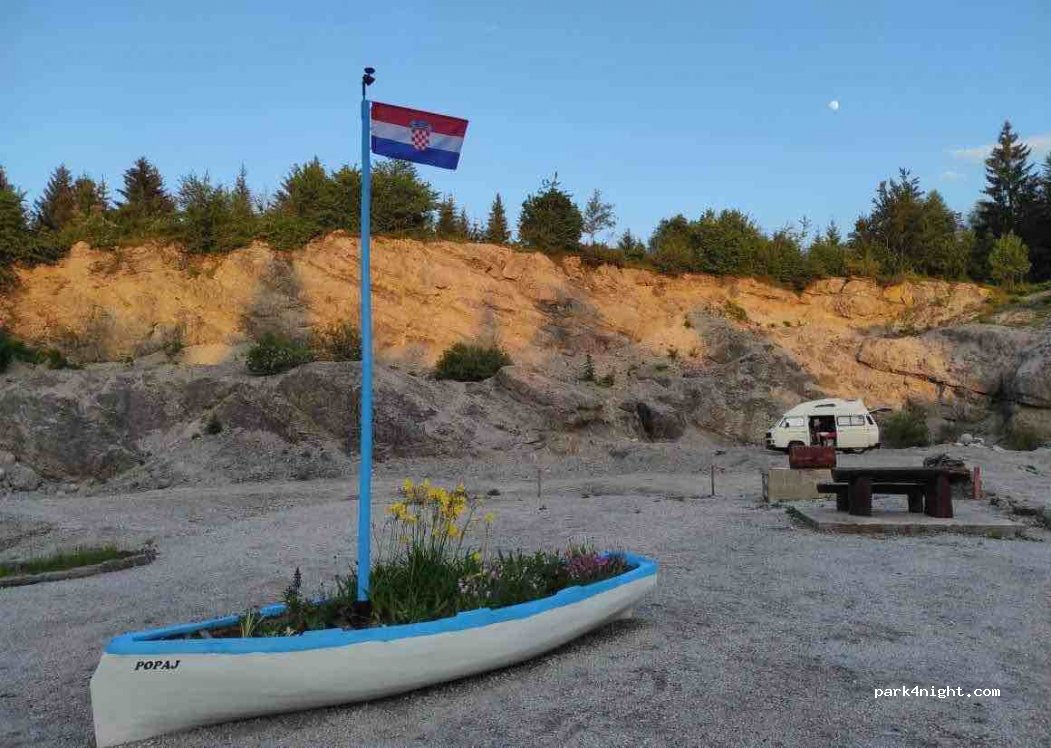 (51326) Jablan - Unnamed Road — foto 2