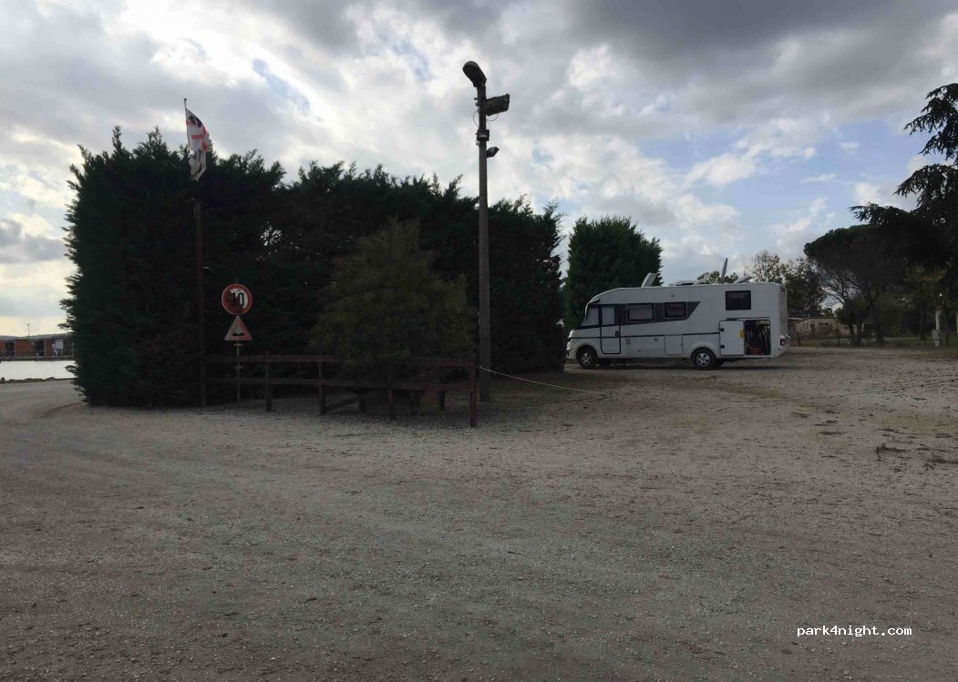 (01100) Viterbo - 51 Strada San Vivenzio — foto