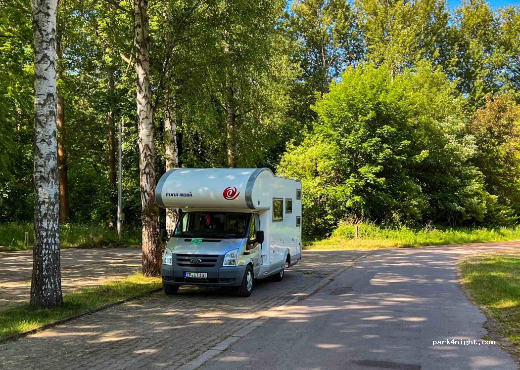 (09212) Limbach-Oberfrohna - Mühlweg — foto 3