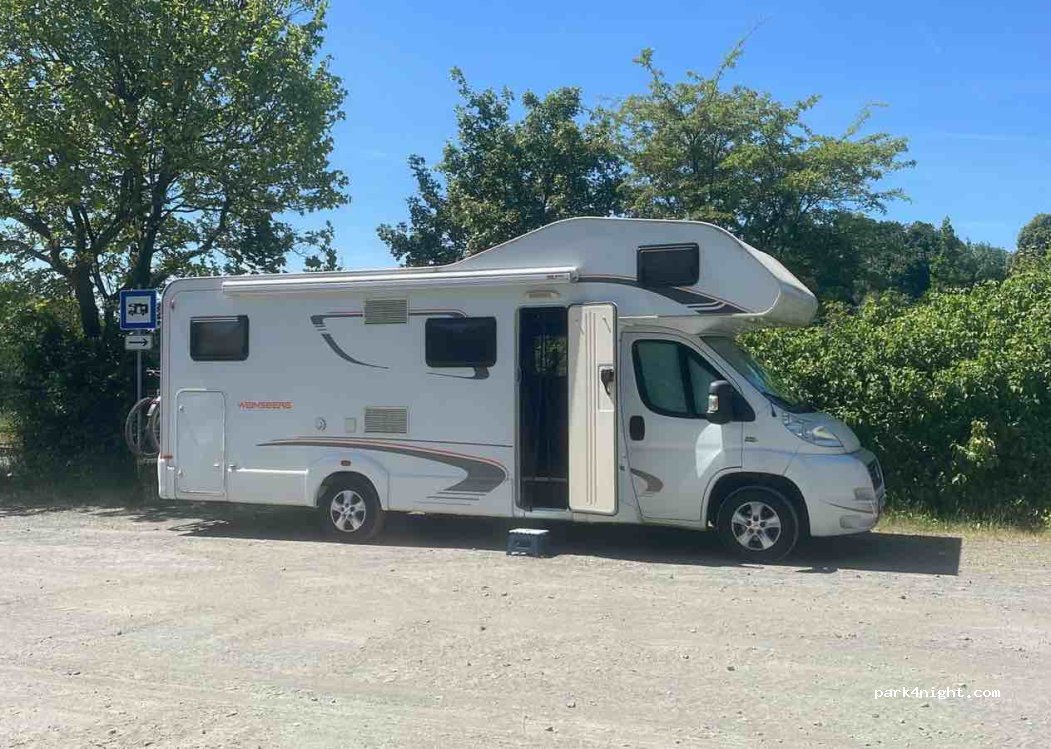 (61200) Wölfersheim - 45 Geisenheimer Straße — foto 4