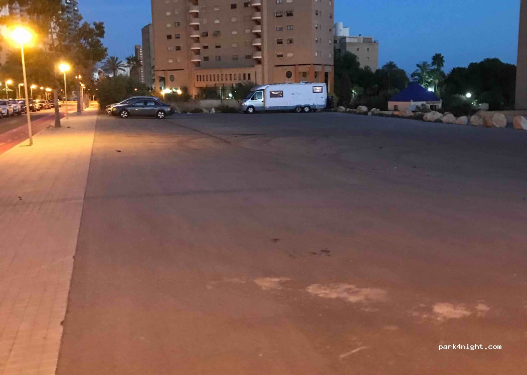 (03502) Benidorm - 36 Avinguda de la Vila Joiosa — foto