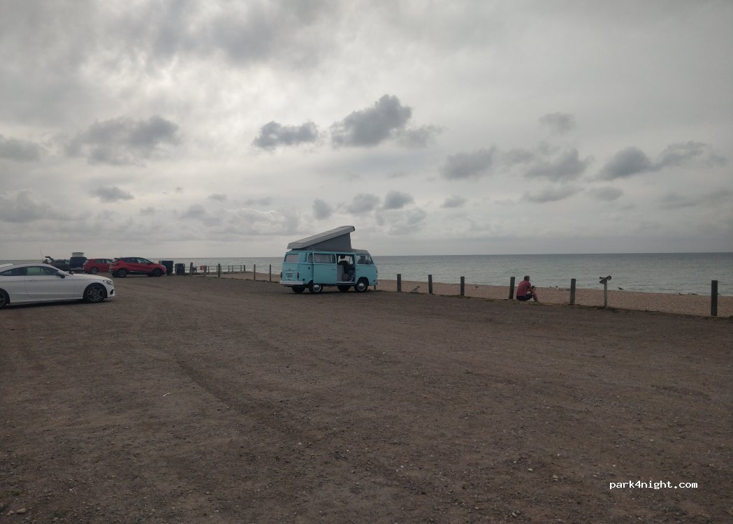 (TN34 3DA)  - Rock-A-Nore Parade — foto 5
