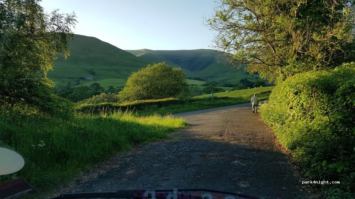(LA10 5LT)  - Cautley Road — foto