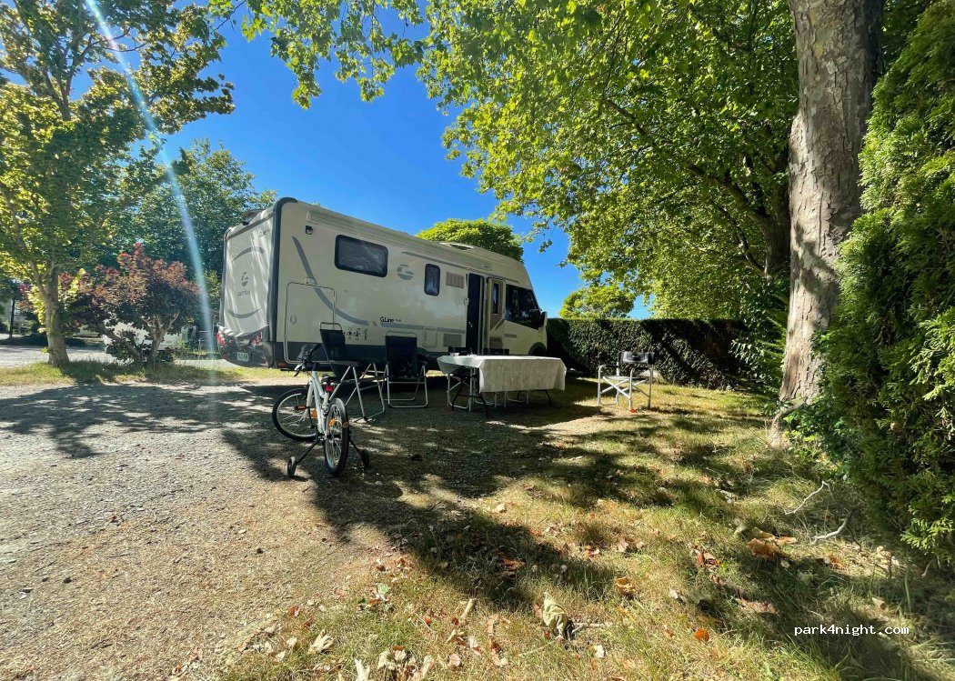 Aire de Camping Cars Ploubalay — foto 4