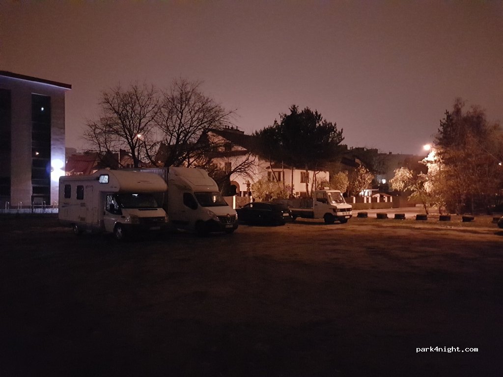 (01-493) Warszawa - 392 Himalajska — foto 2