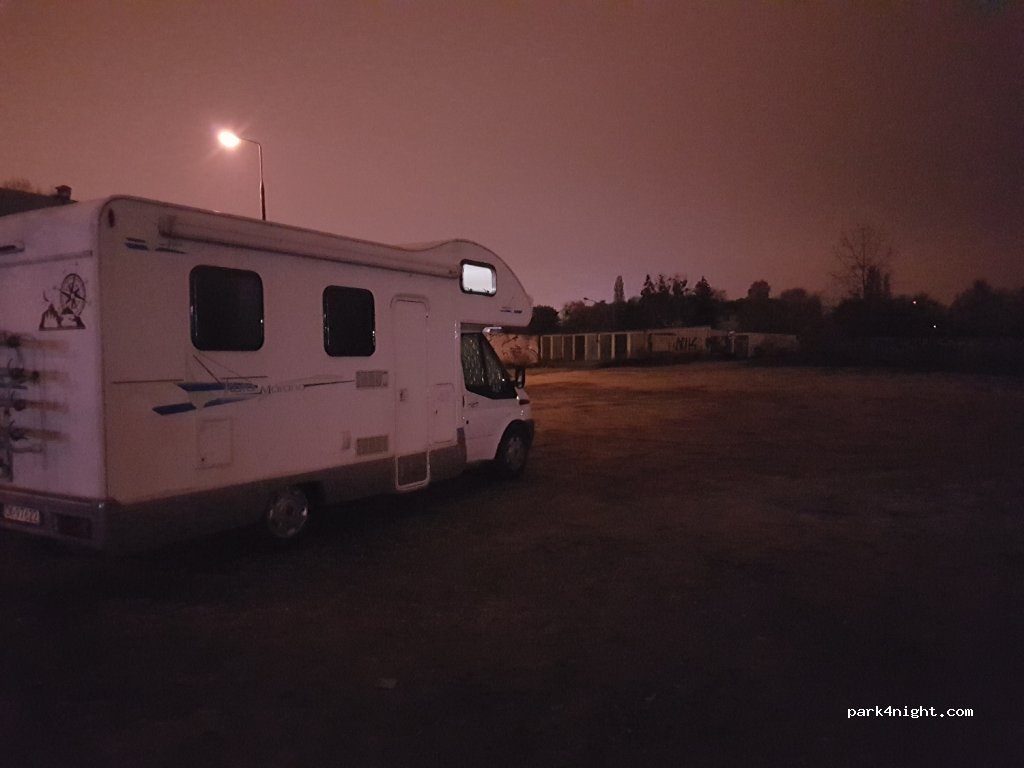 (01-493) Warszawa - 392 Himalajska — foto 3