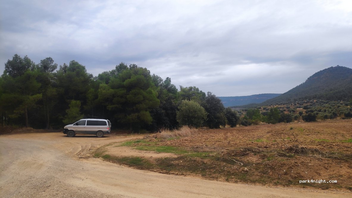 (44580) Valderrobres - A-1414 — foto