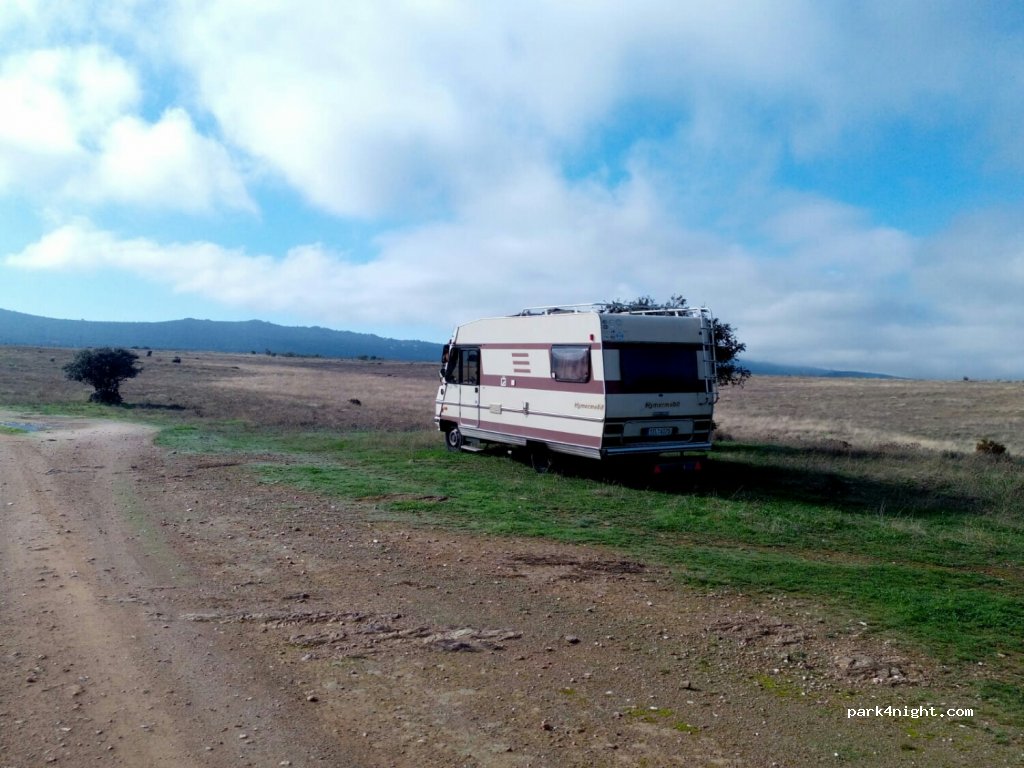 (10004) Cáceres - Unnamed Road — foto