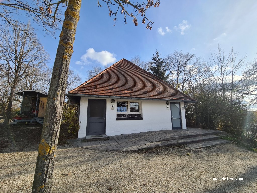 (84036) Landshut - 1 Pfeifergorigasse — foto 2