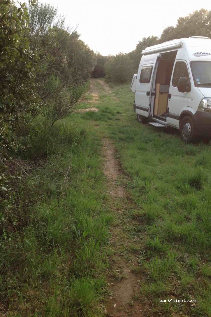 (30700) La Capelle-et-Masmolène - D982 — foto