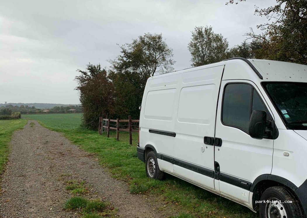(14850) Escoville - Unnamed Road — foto