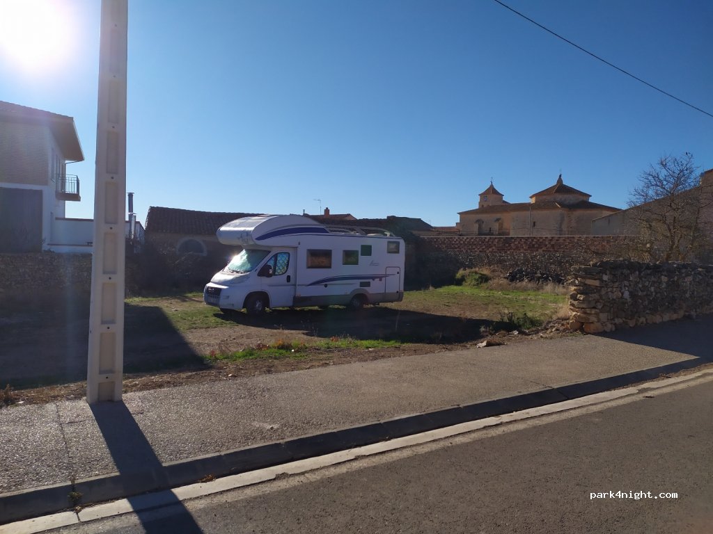 (50374) Torralba de los Frailes - 10 Calle Carretera — foto