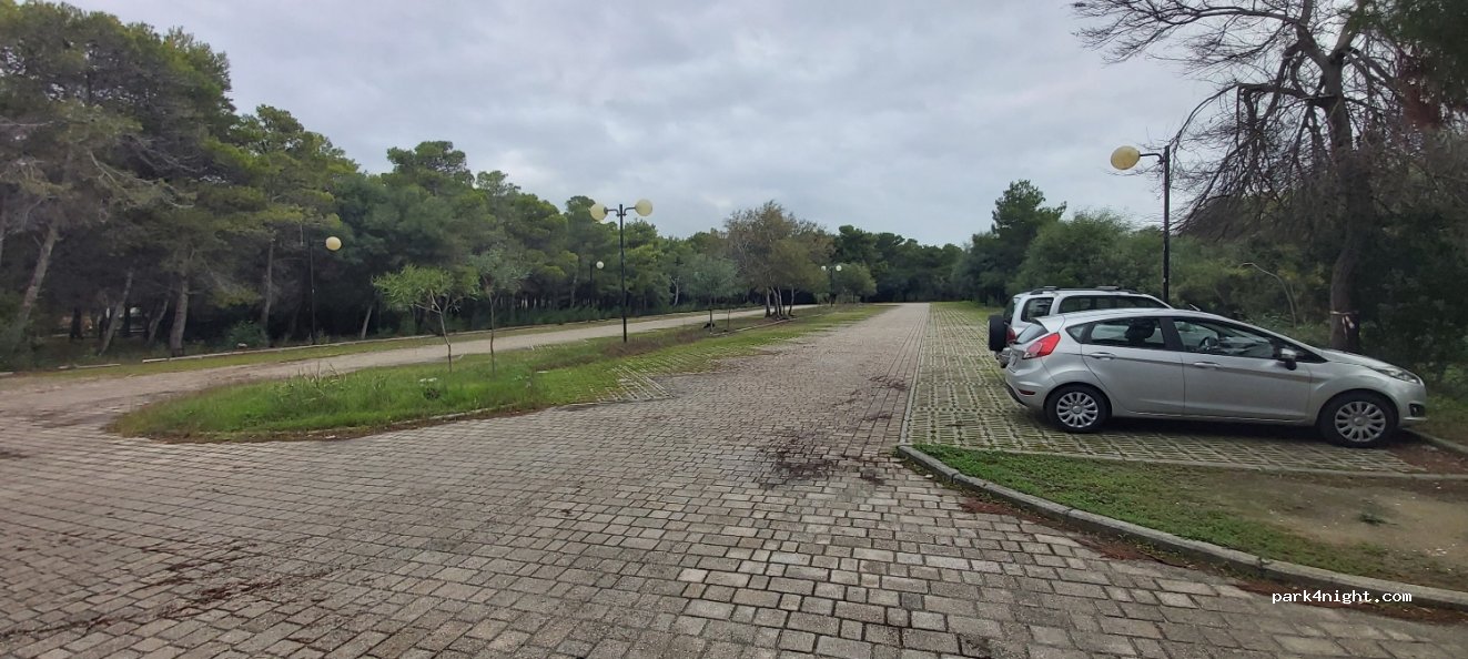 (75020) Nova Siri - Via Luce del Varietà — foto