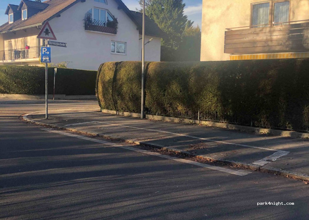 (81825) München - 8 Waldstraße — foto
