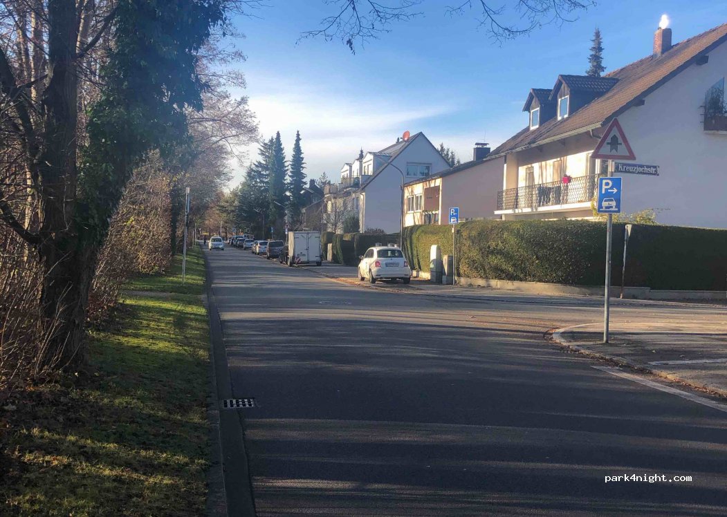 (81825) München - 8 Waldstraße — foto 2