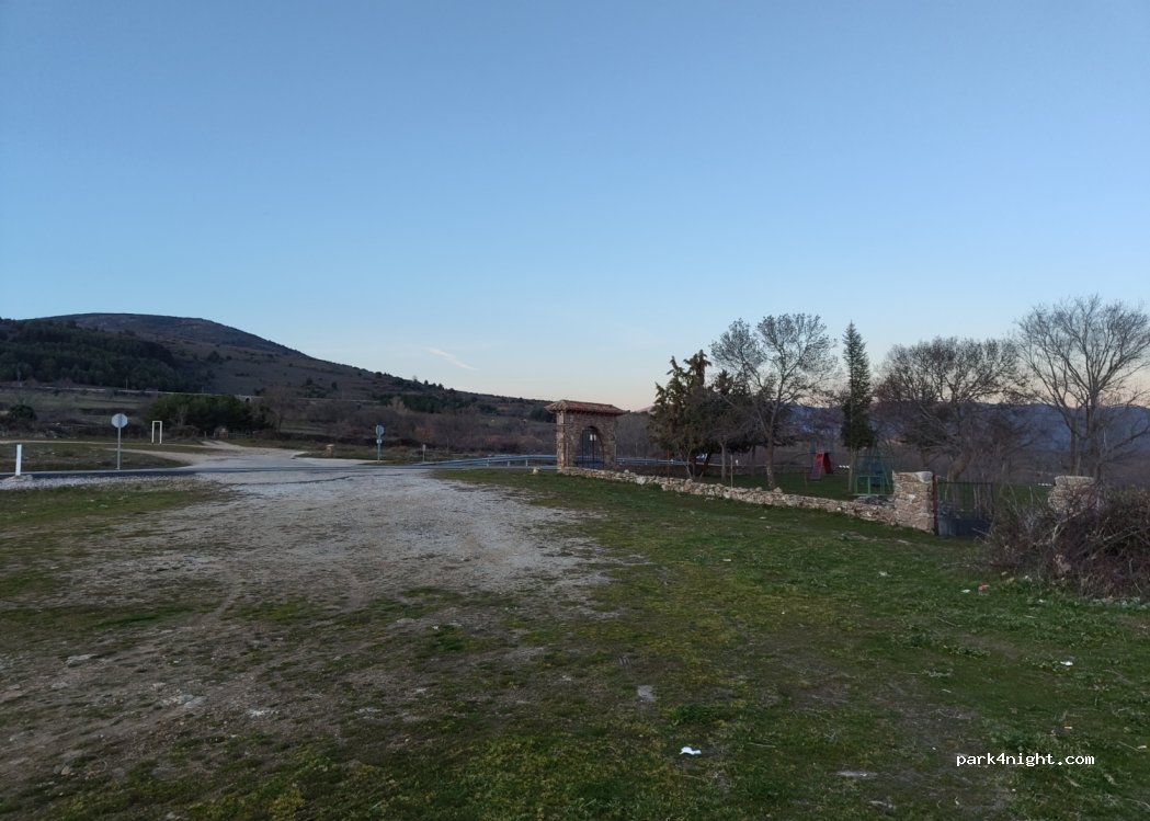 (28737) Braojos - Calle de Buitrago — foto 2