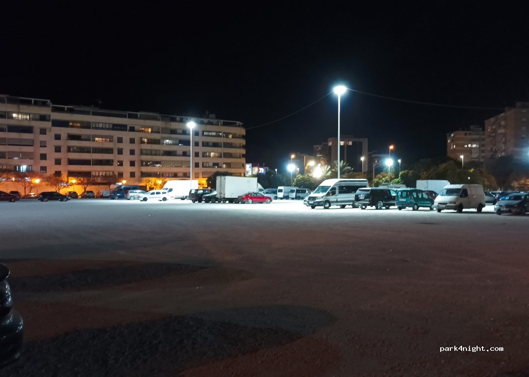 (03015) Alicante (Alacant) - 2 Calle Deportista Navarro Olcina — foto 2