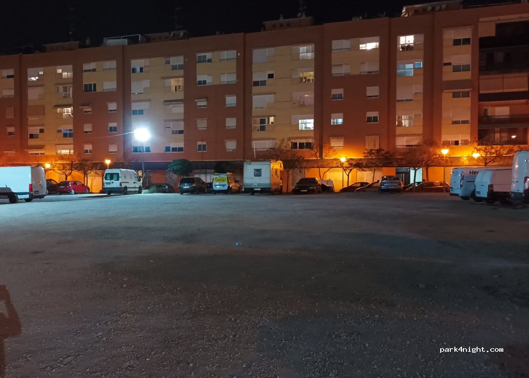 (03015) Alicante (Alacant) - 2 Calle Deportista Navarro Olcina — foto 3