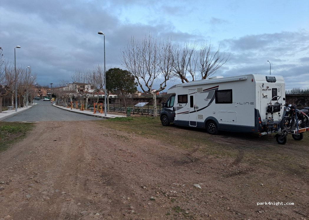 (37470) Sancti-Spíritus - 1 Calle Salamanca — foto 4