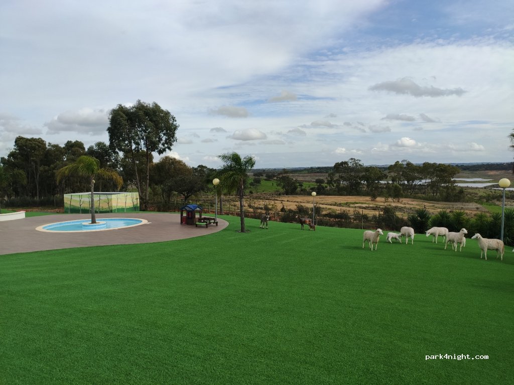 Parque Campismo - Barragem Monte da Rocha — foto