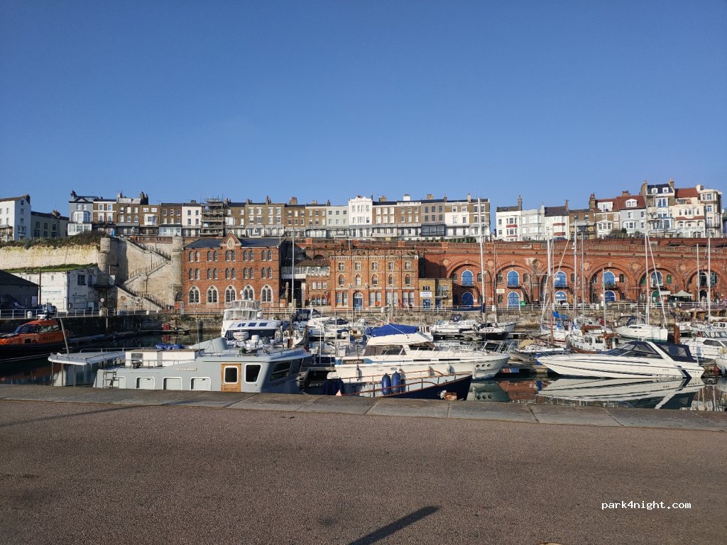 (CT11 9RN) Ramsgate Royal Harbour - — foto