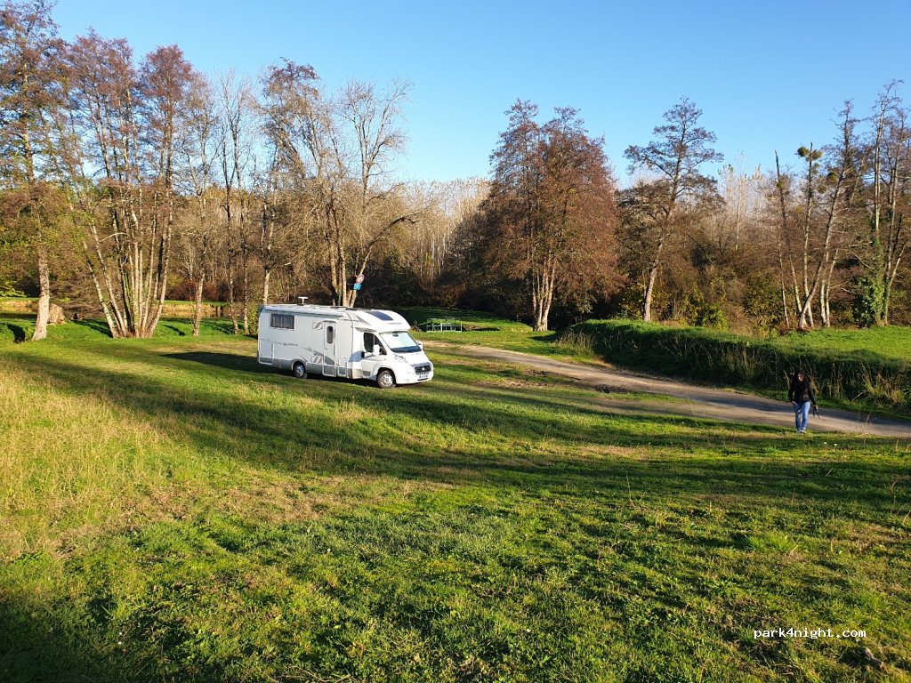 (33750) Camarsac - 3 Chemin des Trams — foto