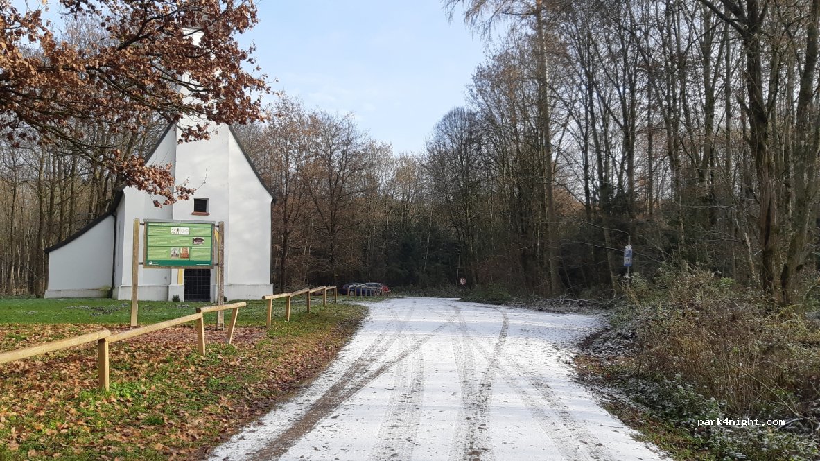 (84513) Erharting - Unnamed Road — foto 2