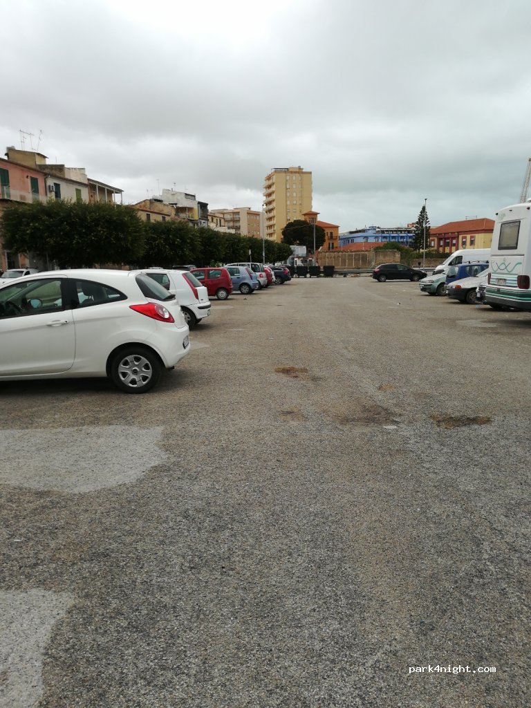 (92027) Licata - 9 Via Pr. di Napoli — foto 2
