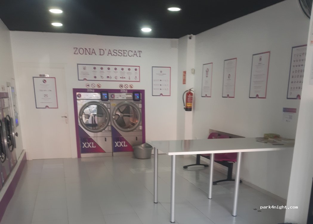 (08770) Sant Sadurní d'Anoia - Calle de Montardit 4 — foto 5