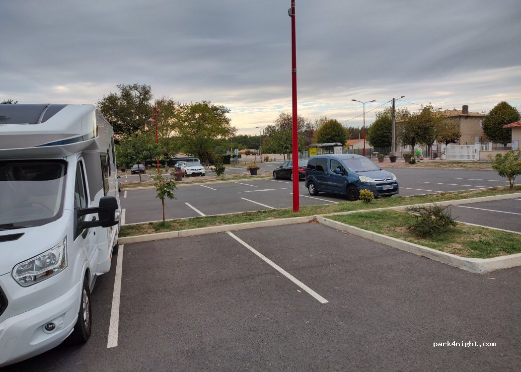 (33620) Marsas - 2 Rue Etienne Chaignaud — foto 3
