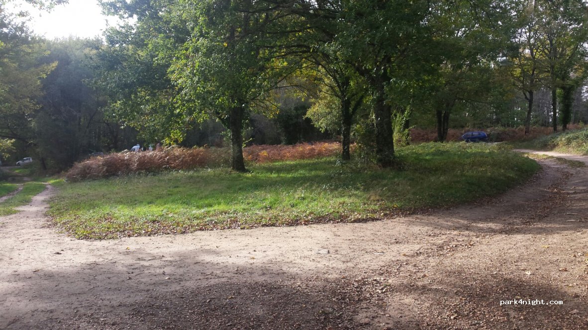 (87250) Saint-Pardoux - Unnamed Road — foto