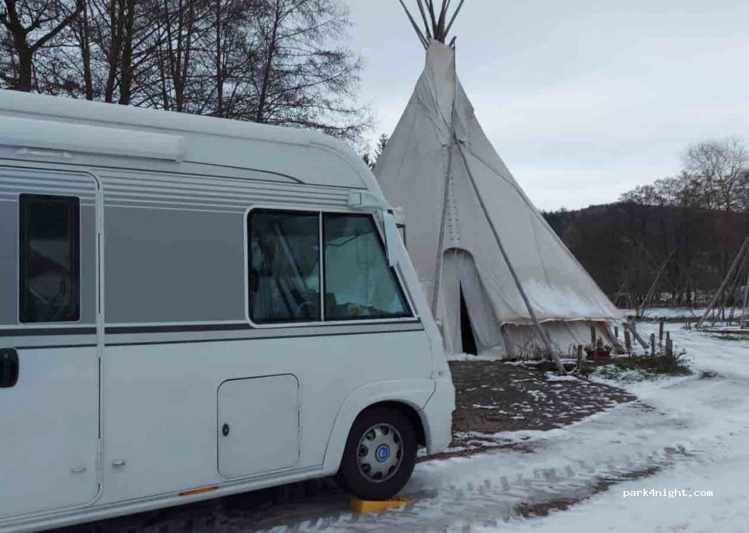 Rhön-Indianer-Hotel/TipiDorf — foto